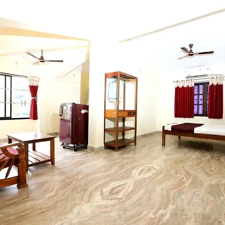 Morjim Sunset Guesthouse- Apartments With Kitchen & Ac Rooms Exterior photo