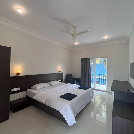 Morjim Sunset Guesthouse- Apartments With Kitchen & Ac Rooms Exterior photo