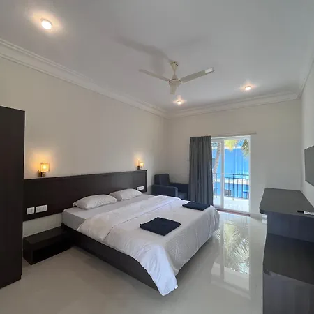 Morjim Sunset Guesthouse- Apartments With Kitchen & Ac Rooms Exterior photo