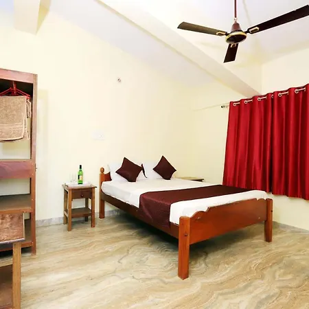 Morjim Sunset Guesthouse- Apartments With Kitchen & Ac Rooms Exterior photo