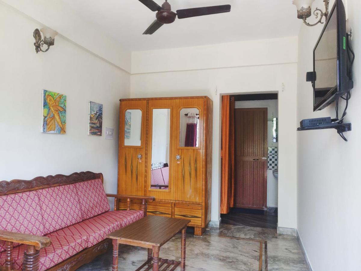 Sunset Guesthouse- With Kitchen & Ac Apartment Morjim