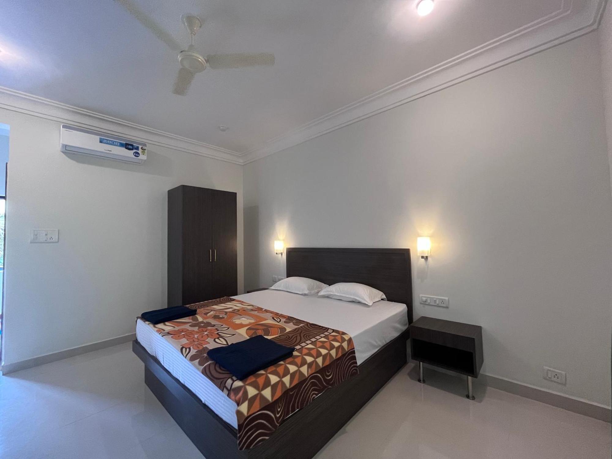 Sunset Guesthouse- With Kitchen & Ac Apartment Morjim