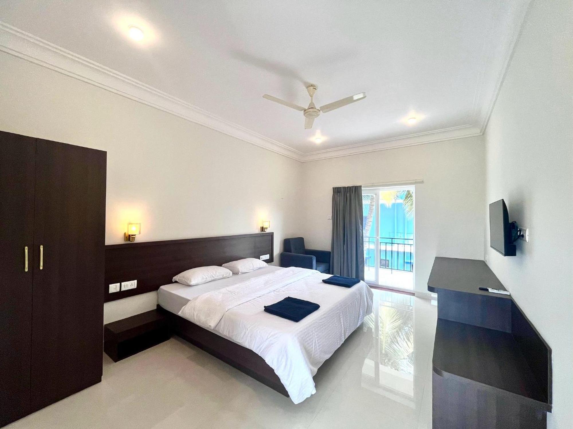 Sunset Guesthouse- With Kitchen & Ac Apartment *