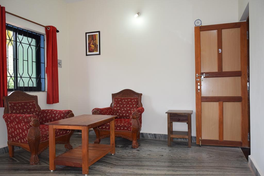 Sunset Guesthouse- With Kitchen & Ac Apartment