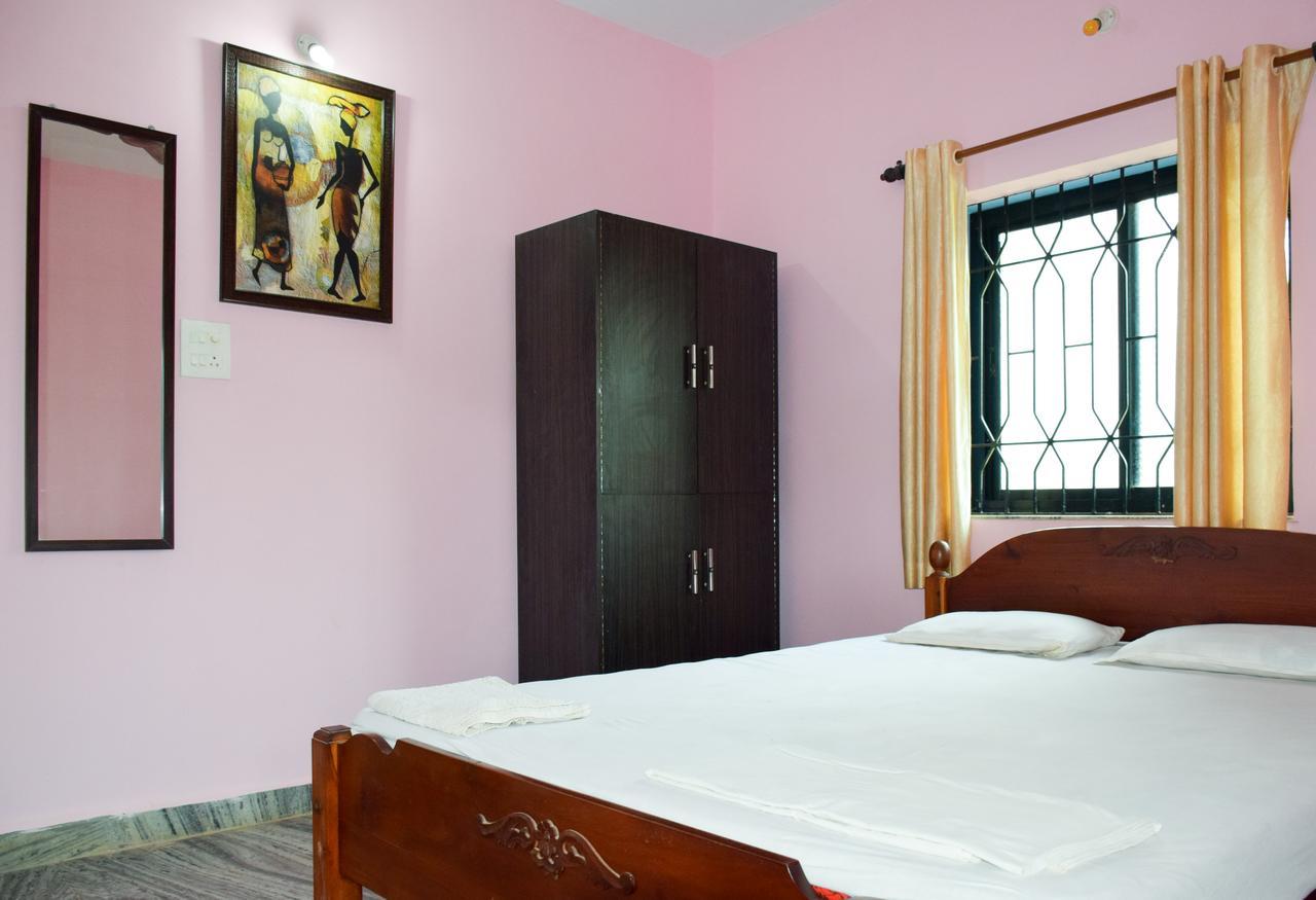 Sunset Guesthouse- With Kitchen & Ac Apartment Morjim