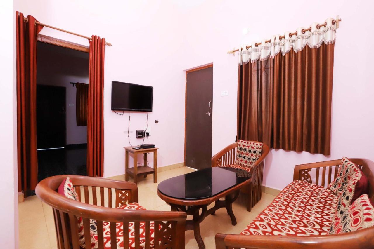Sunset Guesthouse- With Kitchen & Ac *
